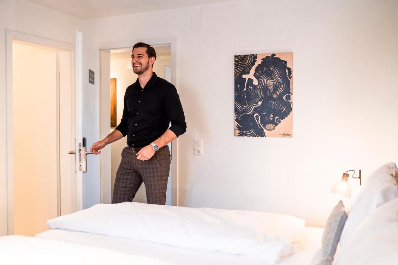 Koncept Hotel Loeie Münsingen Kültér fotó